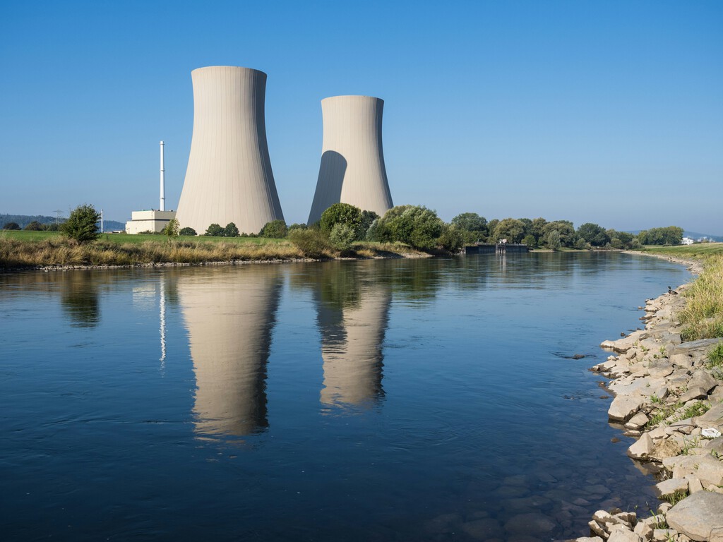 Italia Aprueba Ley para el Retorno de la Energía Nuclear Tras Décadas de Prohibición