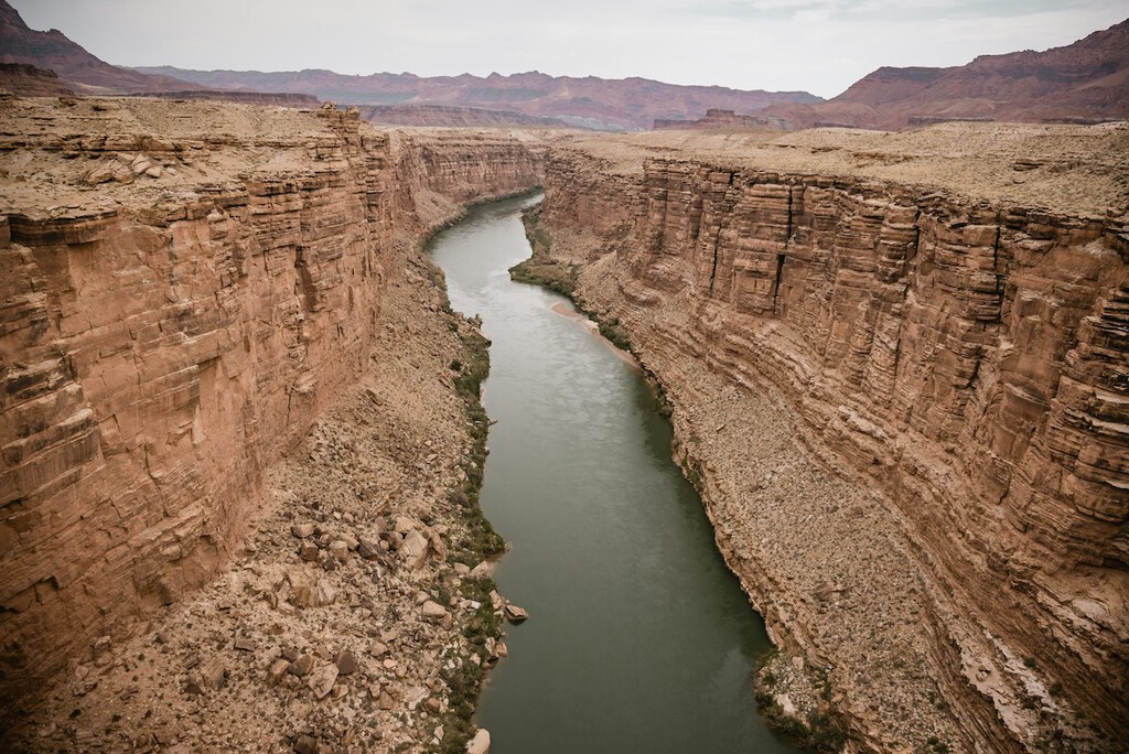 El Río Colorado en Crisis: Desafíos de Gestión Hídrica y Negociaciones Interestatales ante la Sequía Extrema