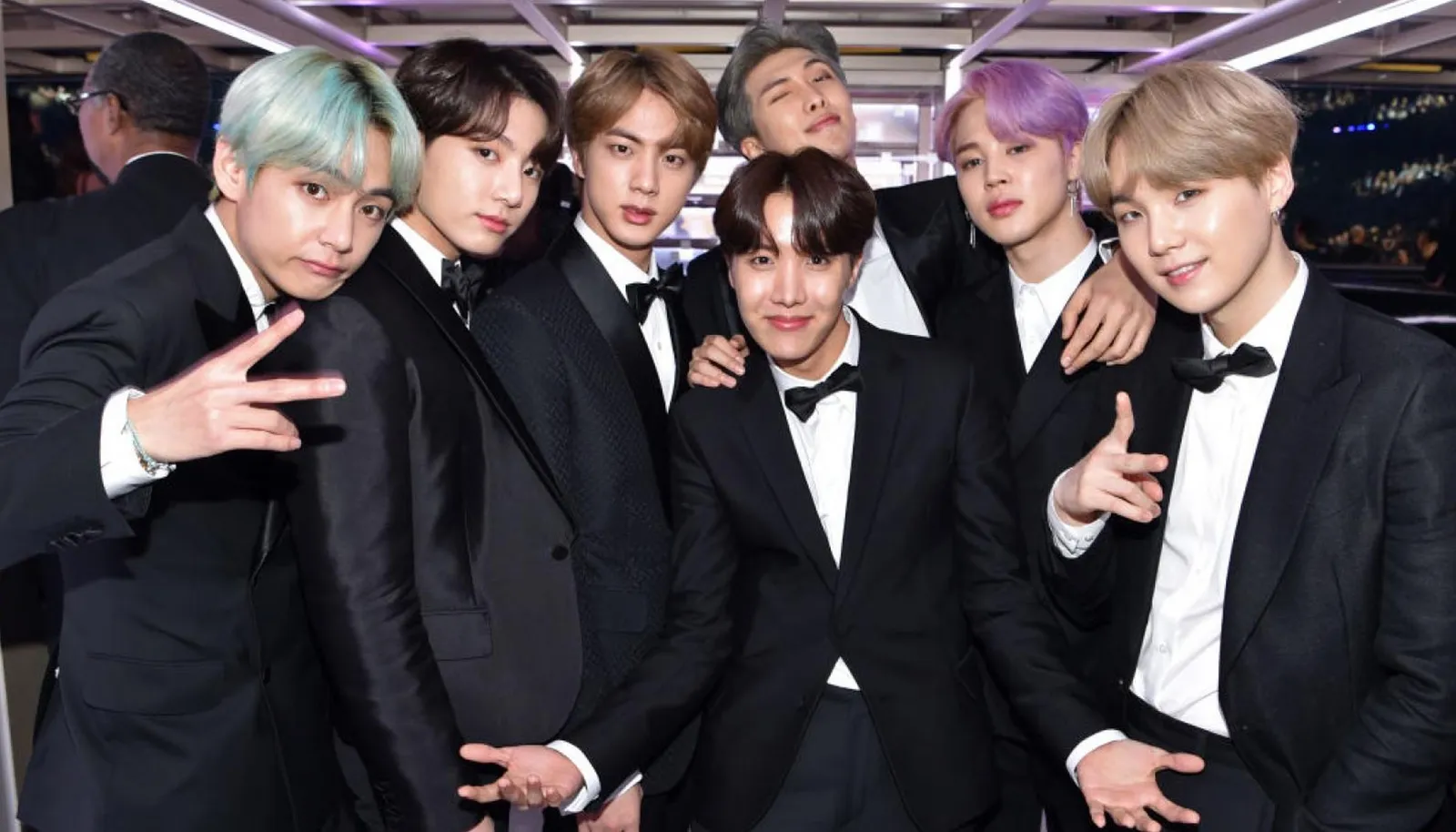 Bogotá Concede a BTS el Título de Huésped de Honor Antes de sus Conciertos en Colombia