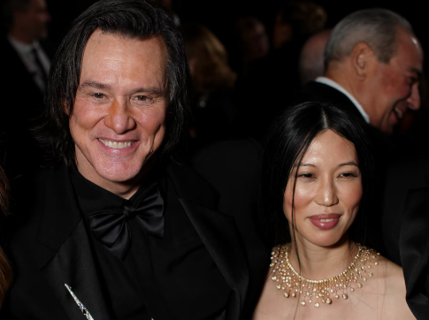 Jim Carrey contrae matrimonio en privado con Min Ah, siete meses después de confirmar su relación