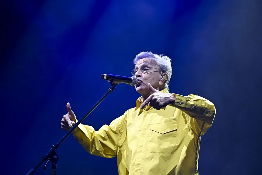 Caetano Veloso Inicia Proceso Legal Contra Diputado Bolsonarista por Acusaciones de ''Sinvergüenza''