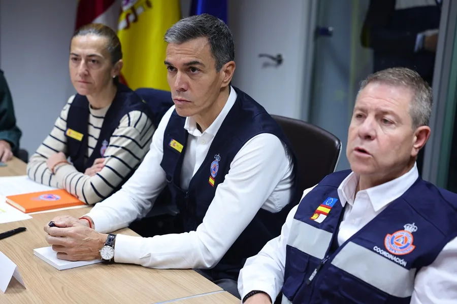 Pedro Sánchez se compromete a investigar a fondo el accidente ferroviario de Toledo con 69 víctimas