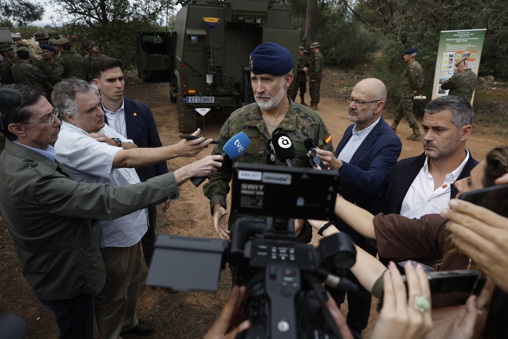Felipe VI Ofrece Condolencias por el Accidente Ferroviario en Toledo