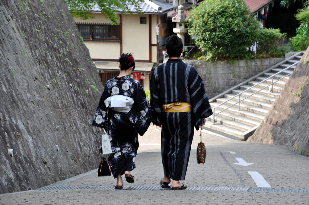 El Renacer del Casamentero en Japón: Jóvenes Optan por la Tradición ante la Fatiga de las Citas Digitales