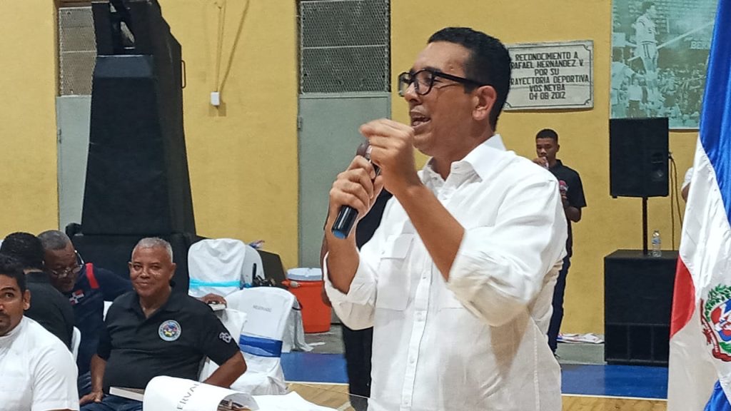 Presentan la Decimocuarta Edición del Torneo Superior de Baloncesto de Neiba, Copa Guillermo Lama
