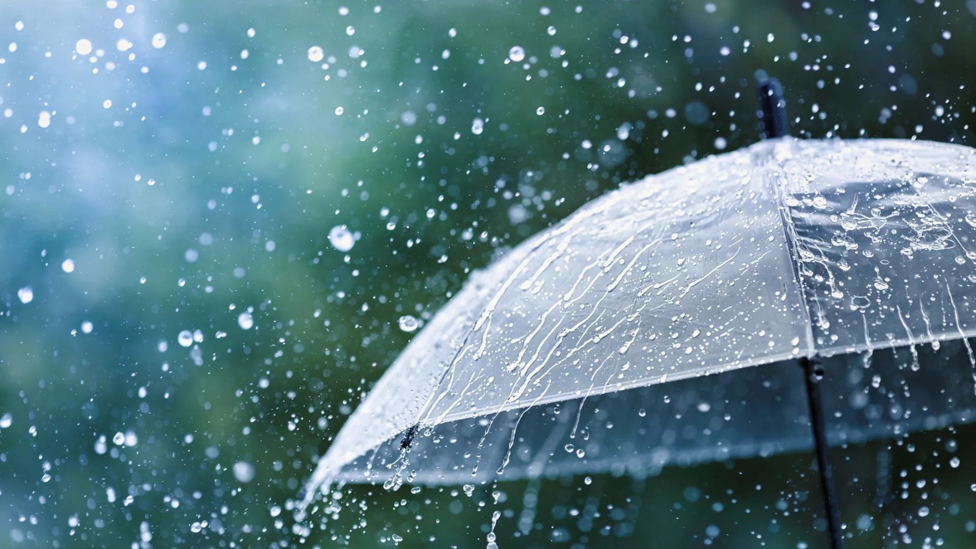 COE Mantiene 17 Provincias en Alerta por Lluvias; Defensa Civil Suspende Acceso a Cuerpos de Agua