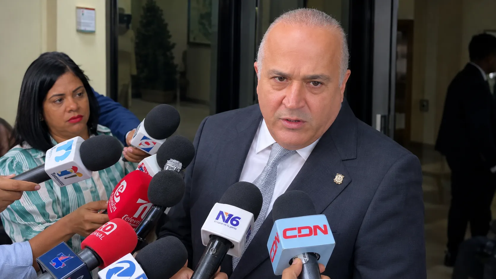 Senador Victoria Yeb: República Dominicana Respalda Misión Multinacional en Haití sin Participación Militar Directa