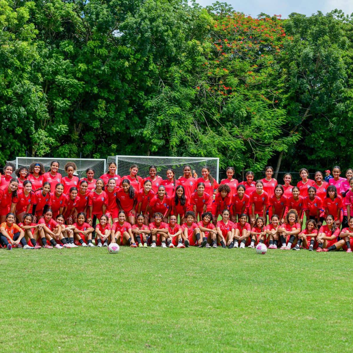 Fedofútbol Realiza Evaluación de Talento con 85 Jóvenes Futbolistas del Programa FIFA
