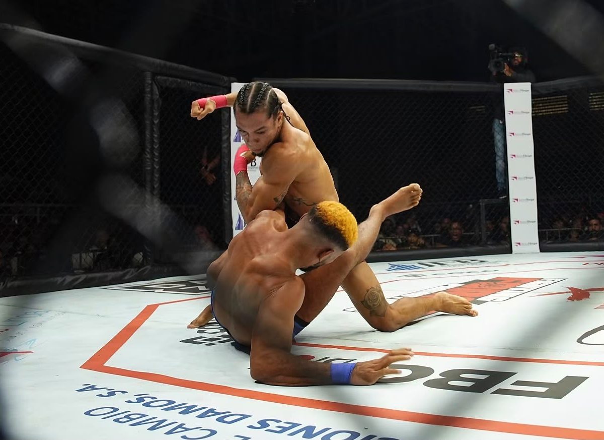 Michael Polanco Sorprende con Nocaut en Histórico Evento de MMA en República Dominicana
