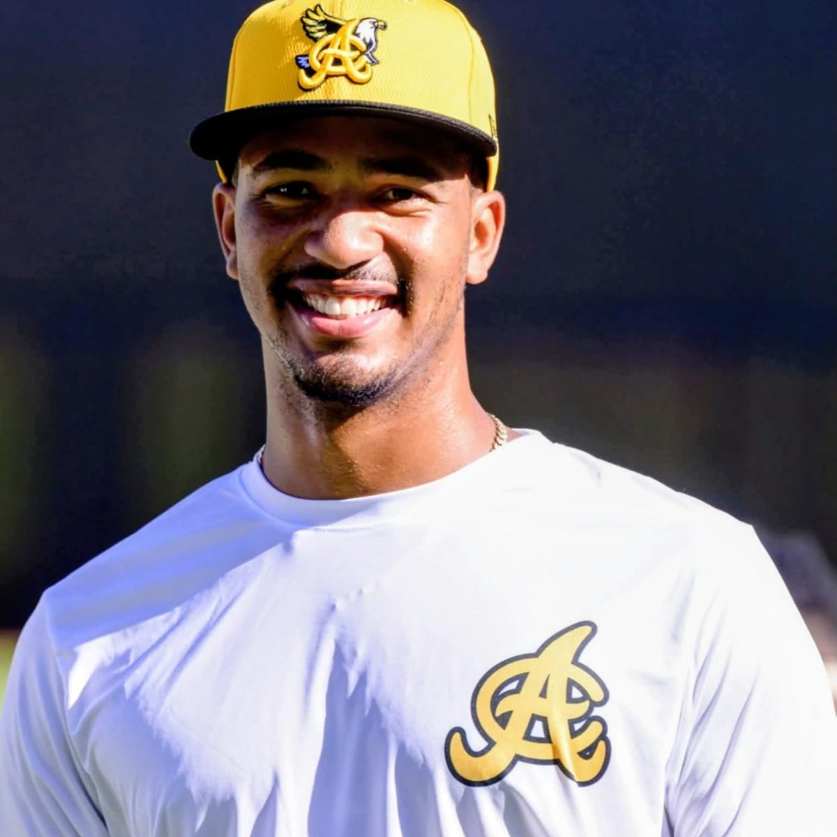 Yeison Morrobel, Talento de Puerto Plata, se Prepara para Jugar con las Águilas Cibaeñas en LIDOM