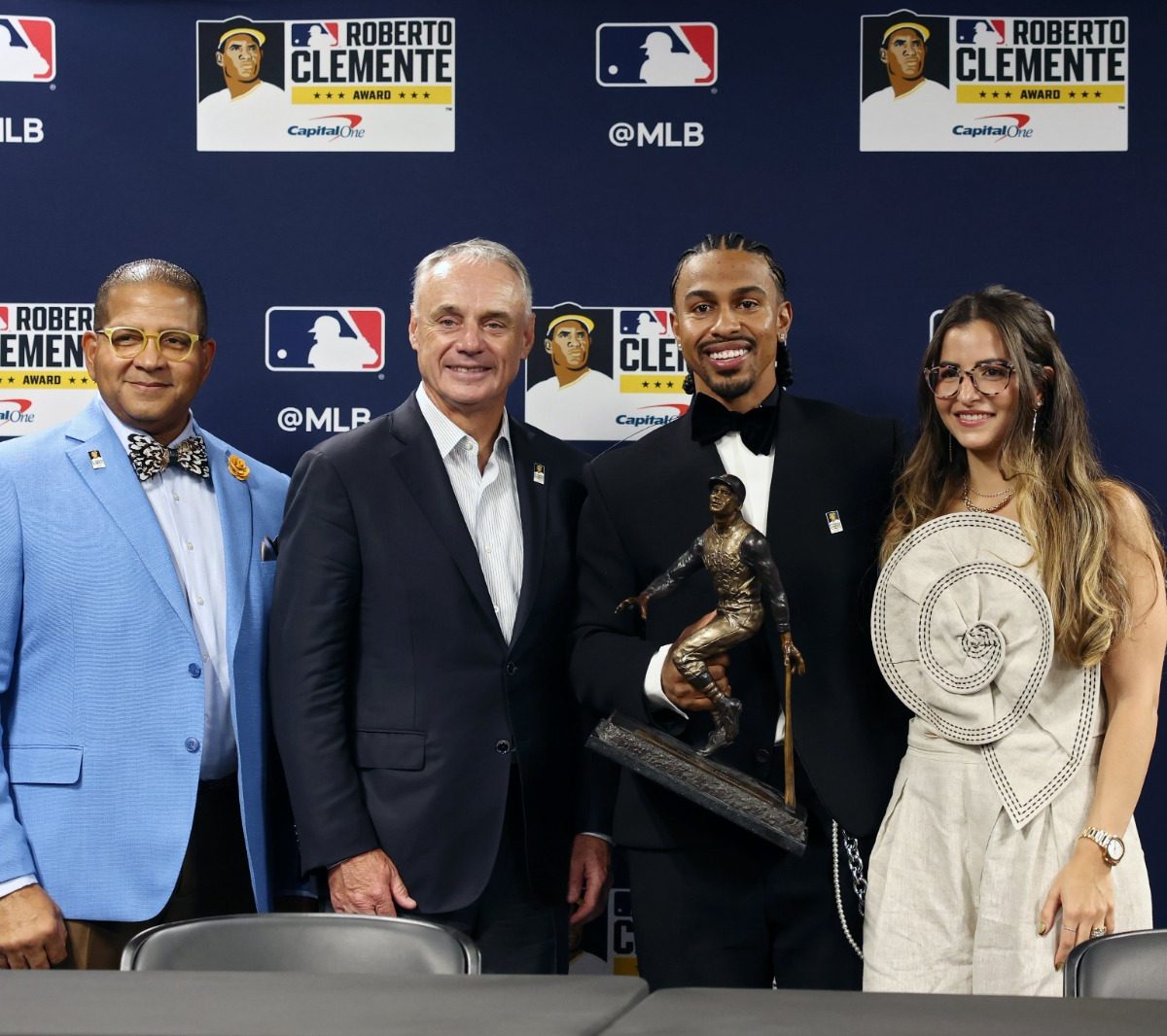 Francisco Lindor Honrado con el Premio Roberto Clemente 2026 por su Impacto Social