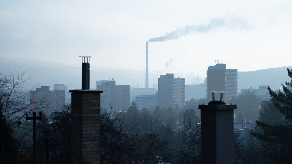 La contaminación del aire agrava los problemas periodontales, según estudios