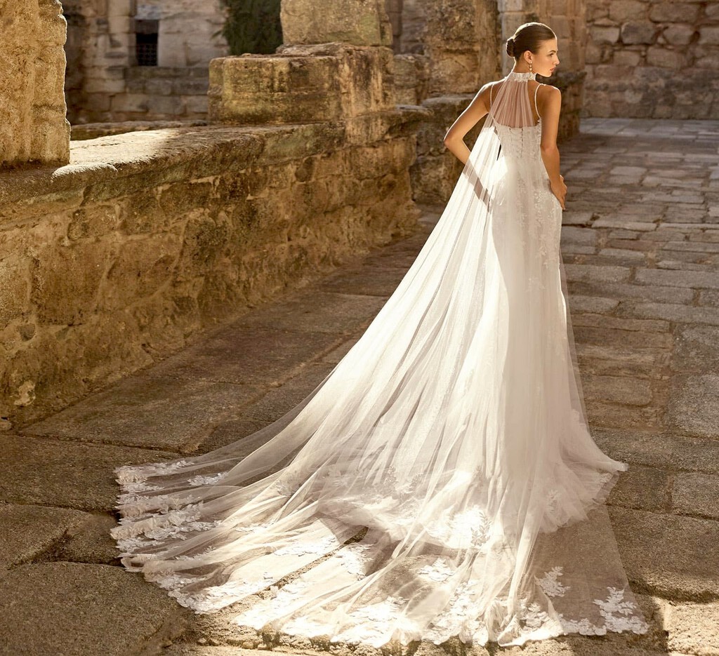 Fuente Palmera: El ''Pueblo de las Novias'' de España, un Bastión Frente al ''Fast Fashion''