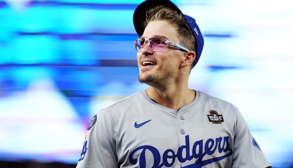 Enrique ''Kike'' Hernández: El Factor Decisivo en la Búsqueda del Tricampeonato de los Dodgers